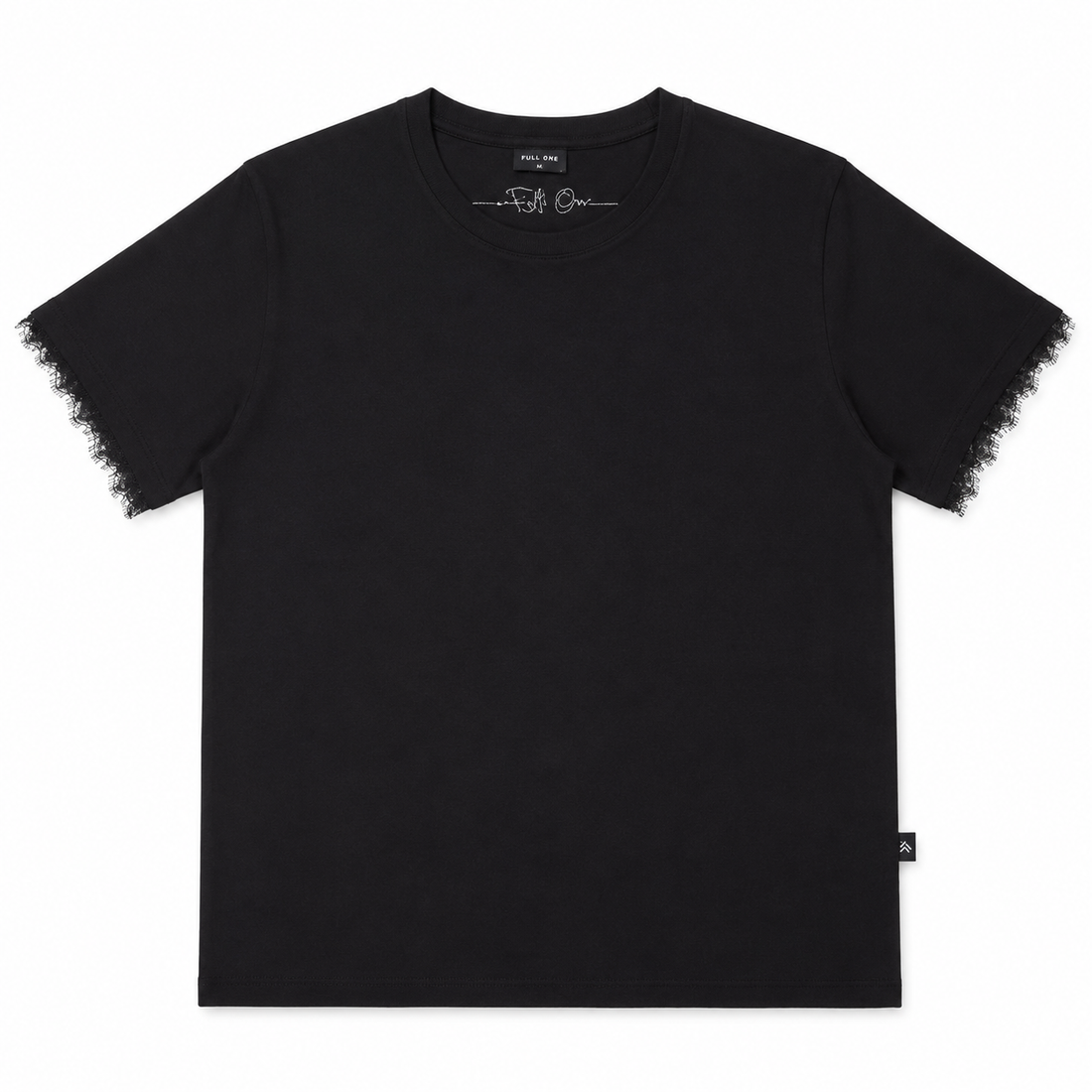 T-Shirt Femenina Encaje en Mangas Color Negro