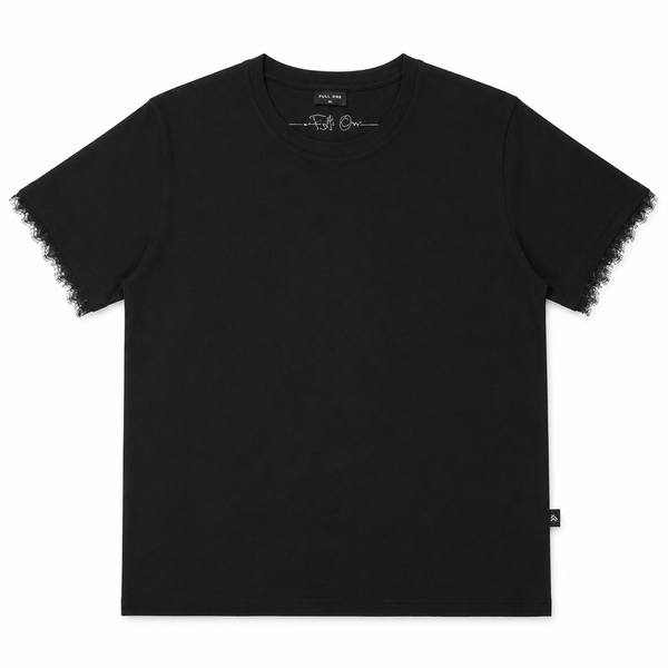 T-Shirt Femenina Encaje en Mangas Color Negro